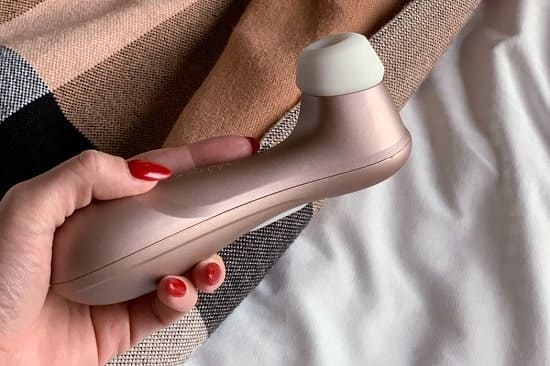 5 findings of a woman about using sex toys after a year of use | Informative